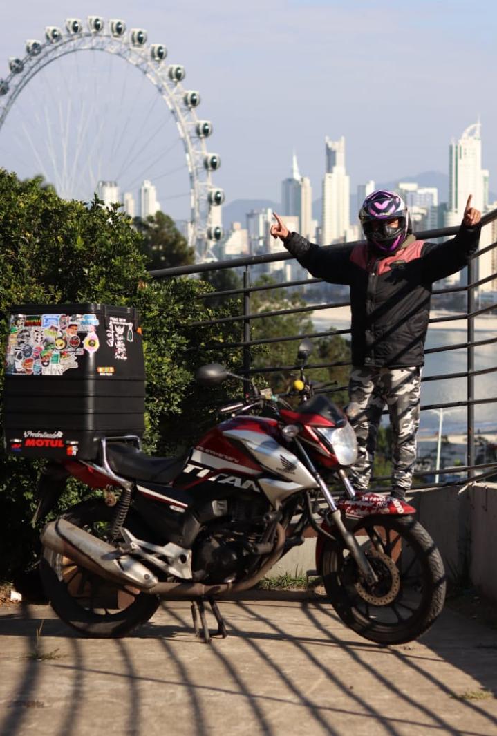 Blessed Express na moto em Balneário Camboriú, Santa Catarina